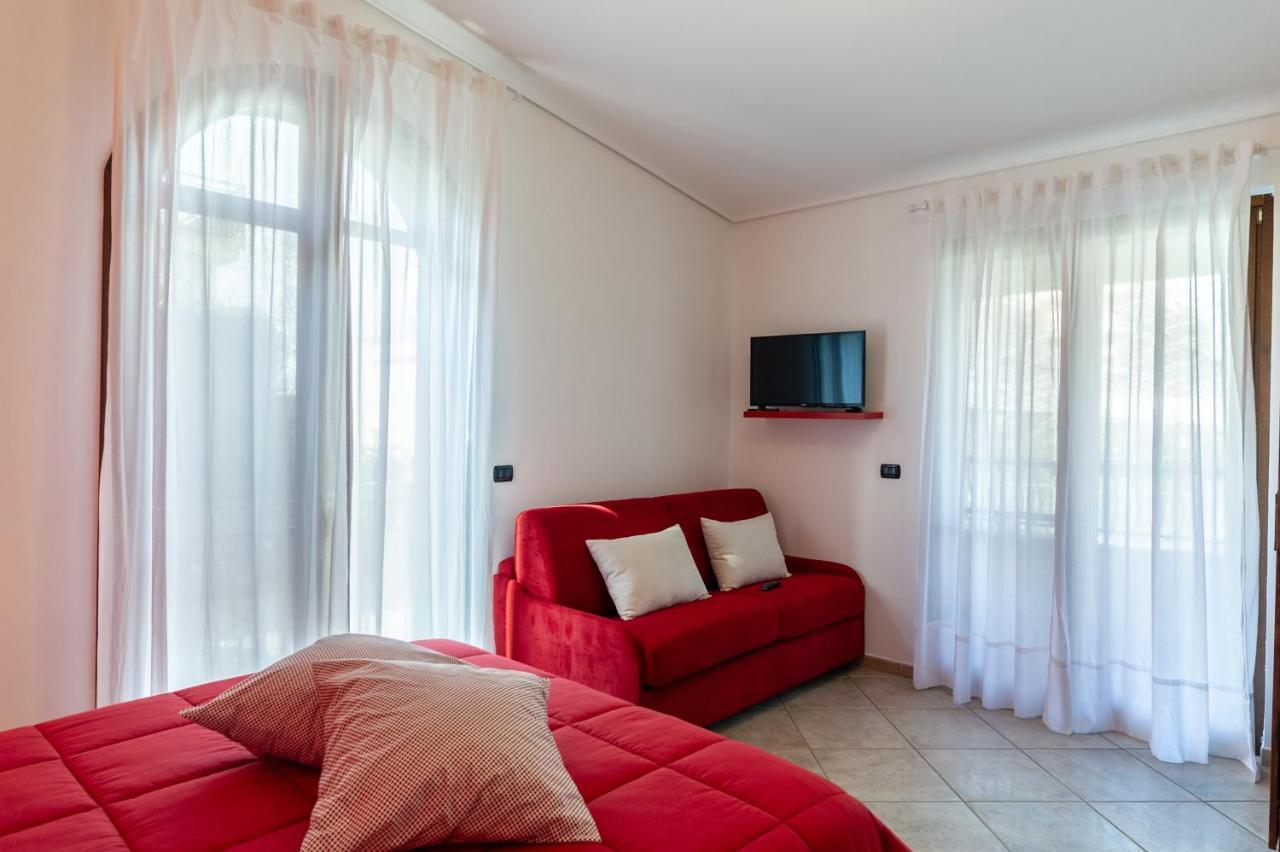 Ohana Bed And Breakfast Кастелламмаре-ди-Стабия Экстерьер фото